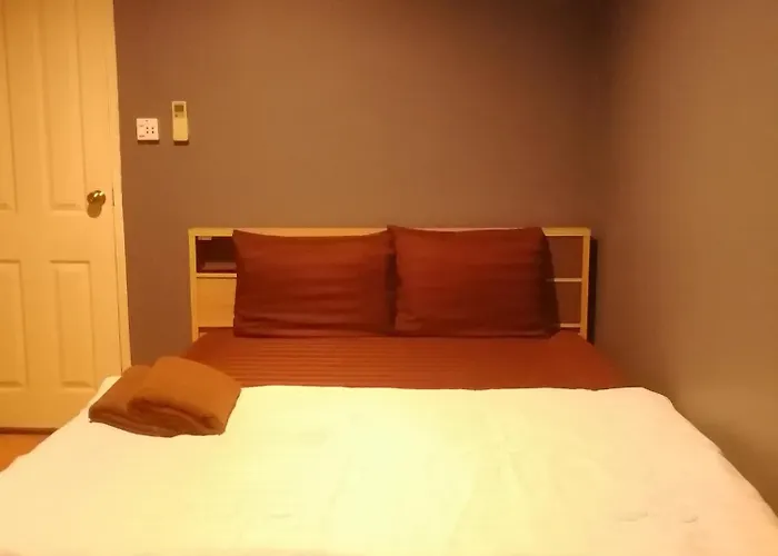 Airport House Отель Бангкок